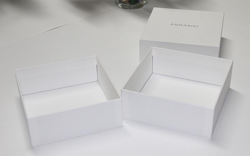 服裝包裝盒定制,包裝盒定制廠家,包裝盒印刷廠家 服裝包裝盒定制,包裝盒定制廠家,包裝盒印刷廠家